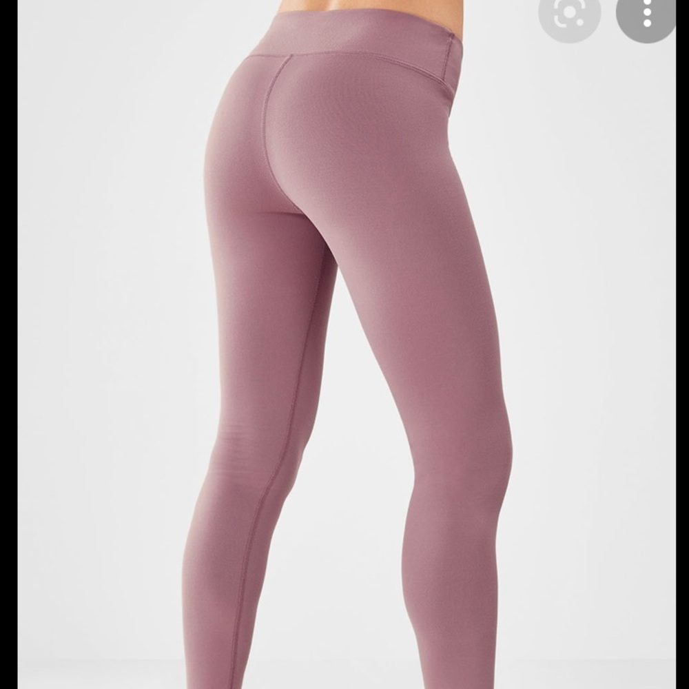Salar Solid Powerhold Legging From Fabletics - image 2